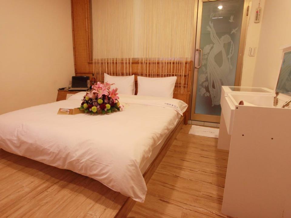 เหอเยว่ โฮเทล Hotel ซินจู๋ ภายนอก รูปภาพ
