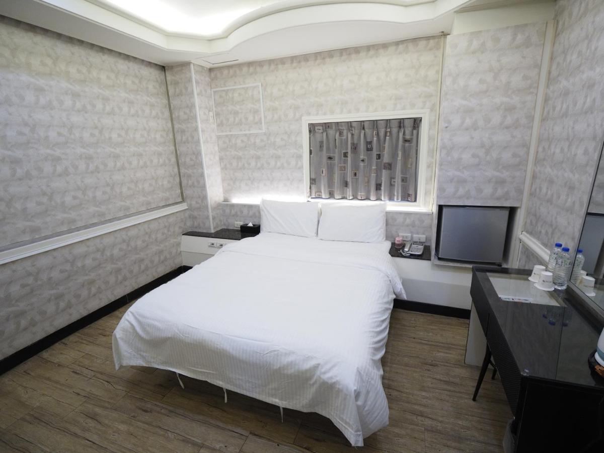 เหอเยว่ โฮเทล Hotel ซินจู๋ ภายนอก รูปภาพ