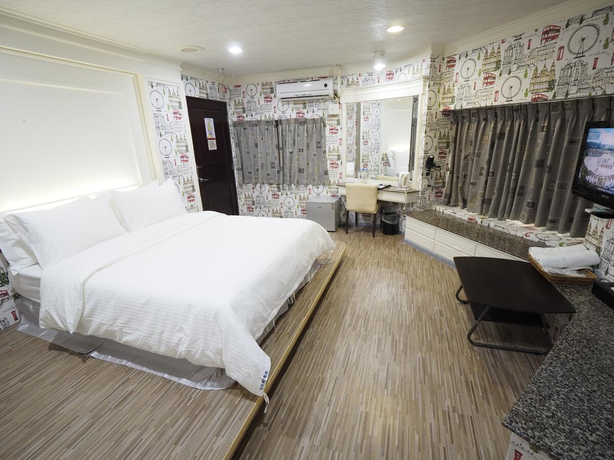 เหอเยว่ โฮเทล Hotel ซินจู๋ ภายนอก รูปภาพ
