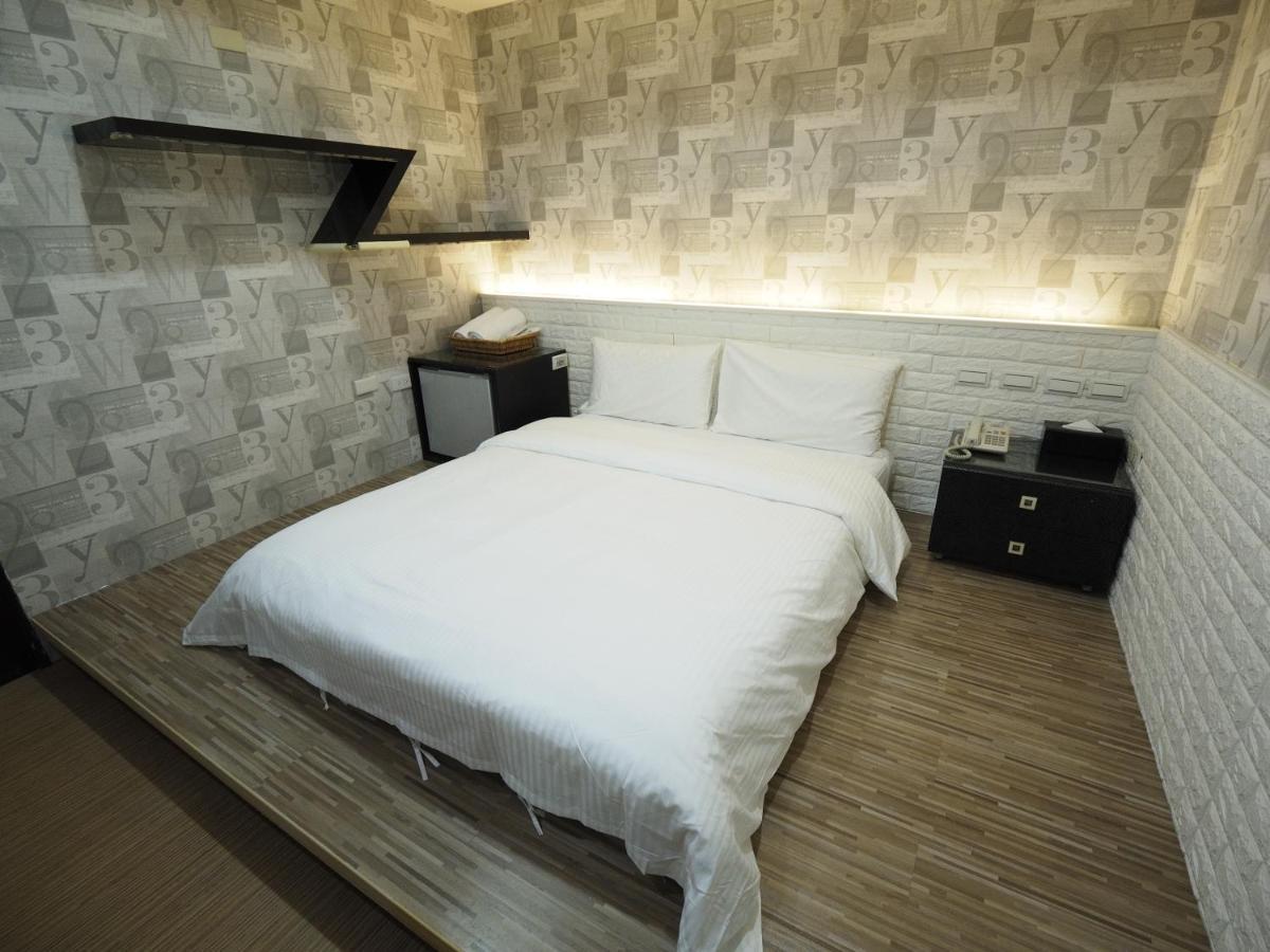 เหอเยว่ โฮเทล Hotel ซินจู๋ ภายนอก รูปภาพ