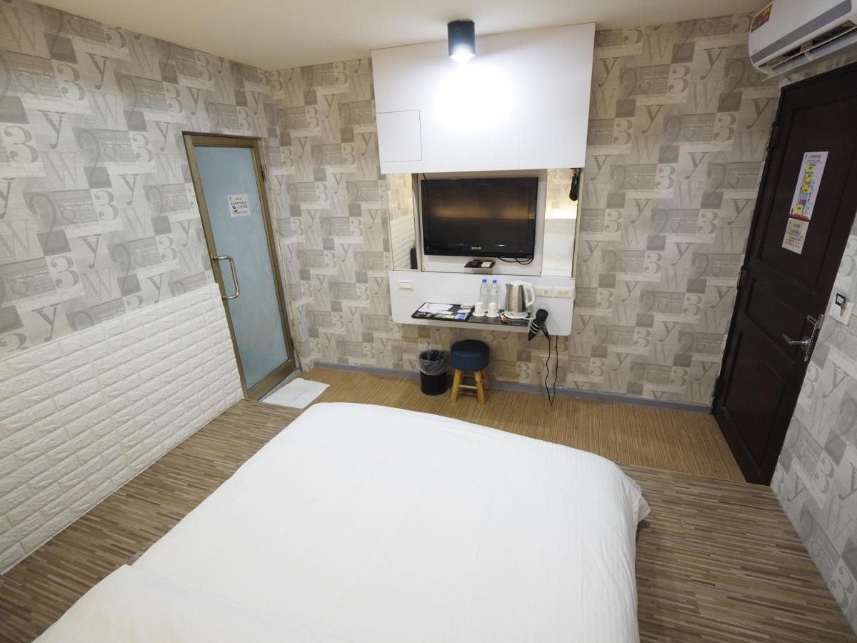 เหอเยว่ โฮเทล Hotel ซินจู๋ ภายนอก รูปภาพ